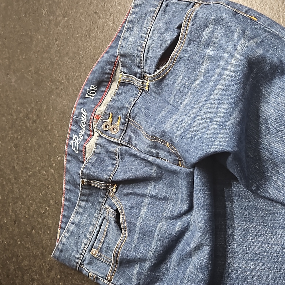 Blue Denim - Picture 2 of 3